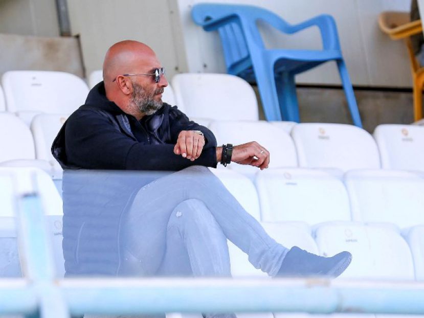 Κλήση για τον… παράνομο Μυροφορίδη
