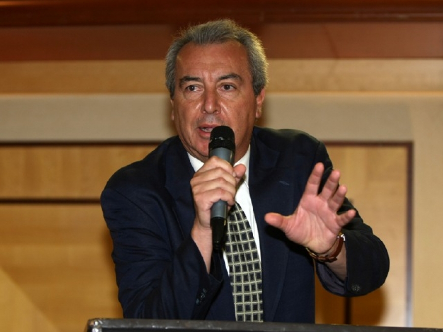 Ασλανίδης: «Καμία ανάμειξη»