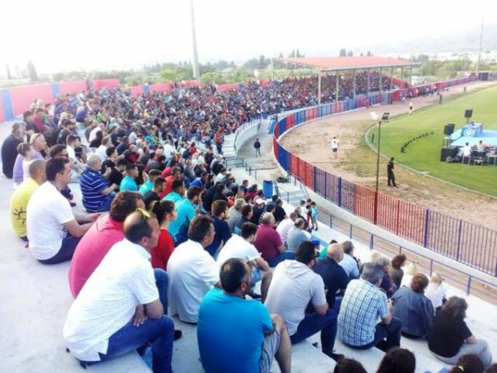 «Να ασχοληθούν με τα του οίκου τους…»