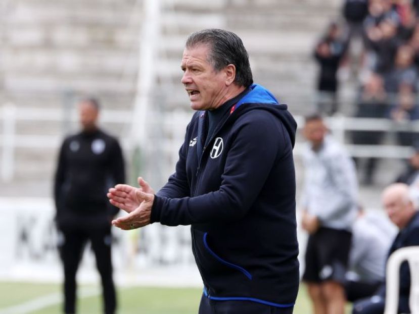 «Απορώ που γίνεται ντόρος»