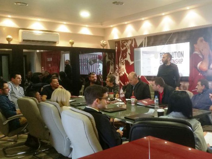 Έτοιμο το AEΛ RADIO 104,8