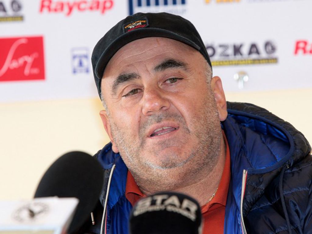 «Δεν θέλω φίρμες»