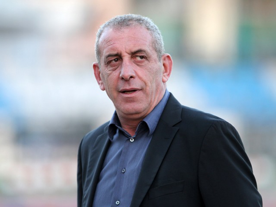 «Δεν δικαιούται τίποτα…»