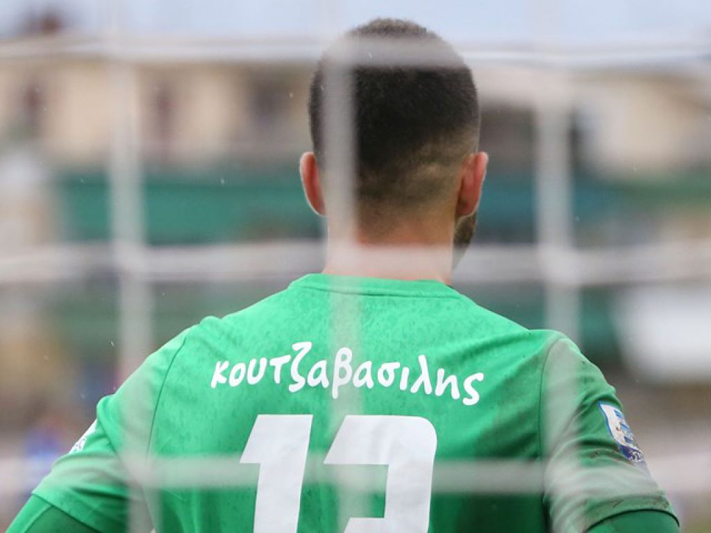 Σφίγγει η θηλιά…