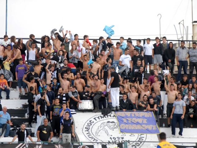 Στη Θύρα 11 οι Αιγιώτες