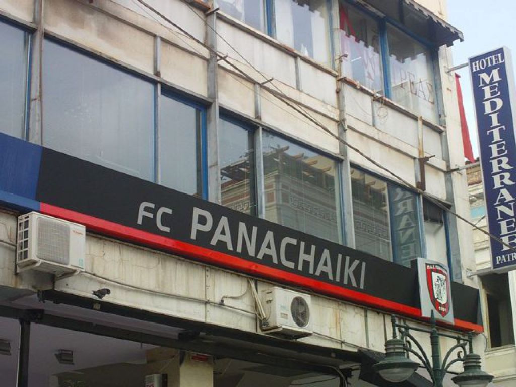Φιλικό και… νέα γραφεία (photos)