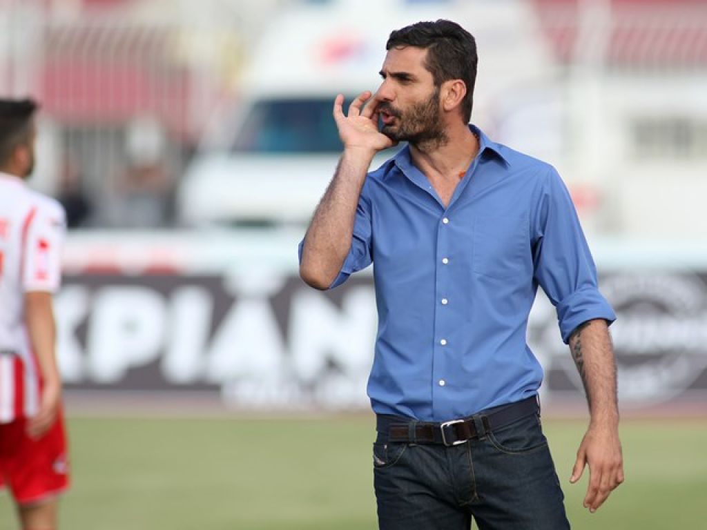 «Τον αδικεί το δεύτερο ημίχρονο»