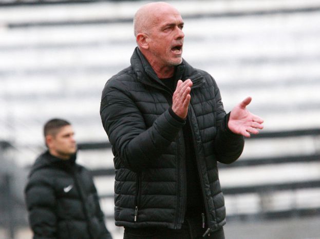 «Δεχόμαστε εύκολα γκολ»