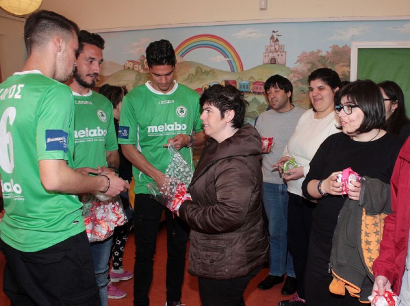 Στην «Αρωγή» Stoiximan και Football League