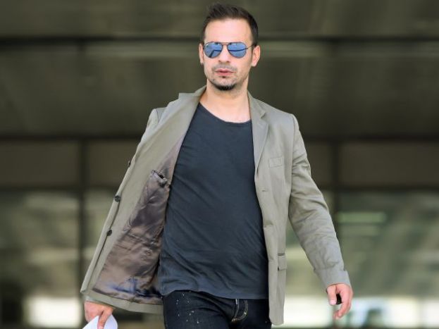 «Like» Ντέμη για Τζιμπούρ (photo)