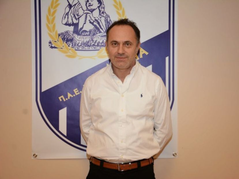«Καμόρα η Football League»