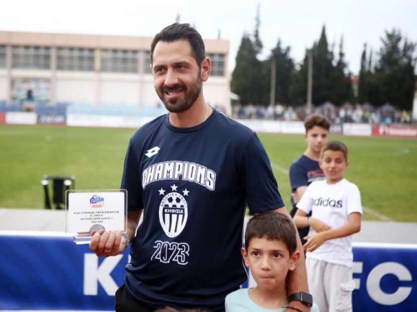 Φινάλε για Πετράκη