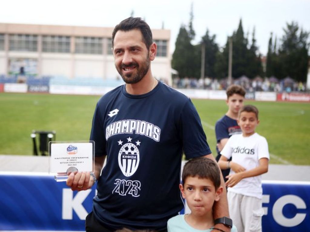 Φινάλε για Πετράκη