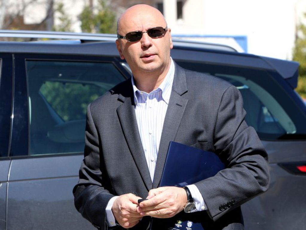 «Δεν θα παιχτεί ούτε ένα λεπτό ποδόσφαιρο»