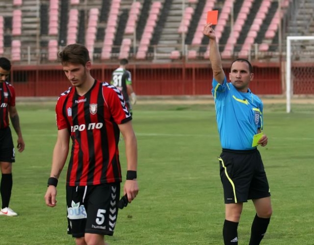 Κοκκίνης: «Θα… πνίγουμε κάθε αντίπαλο»