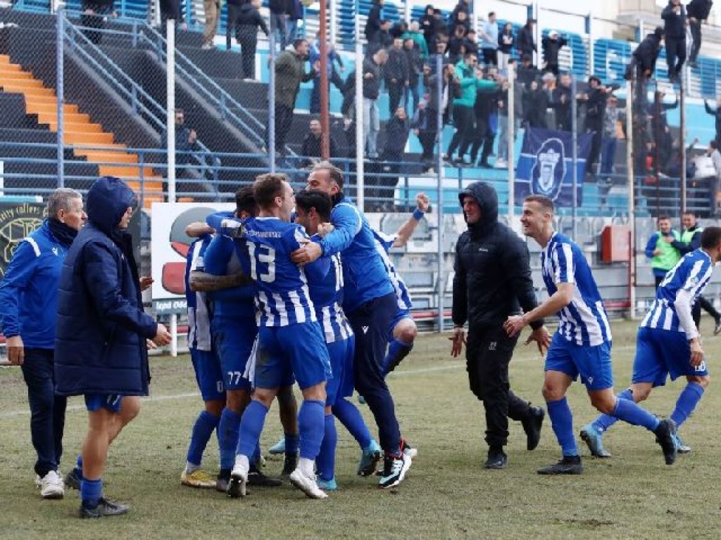 Με 16άδα το Αιγάλεω
