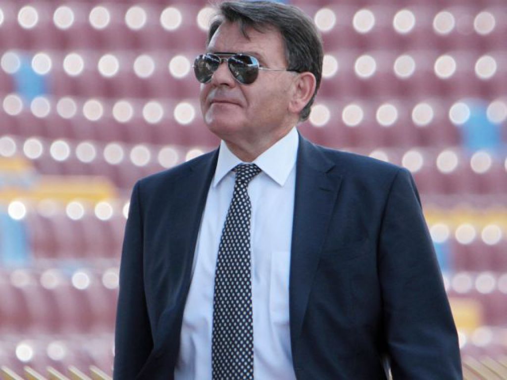 «Μπορεί να την κλείσω…»