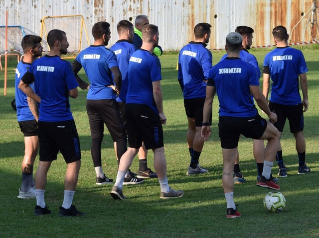 Επιστροφές στα Χανιά