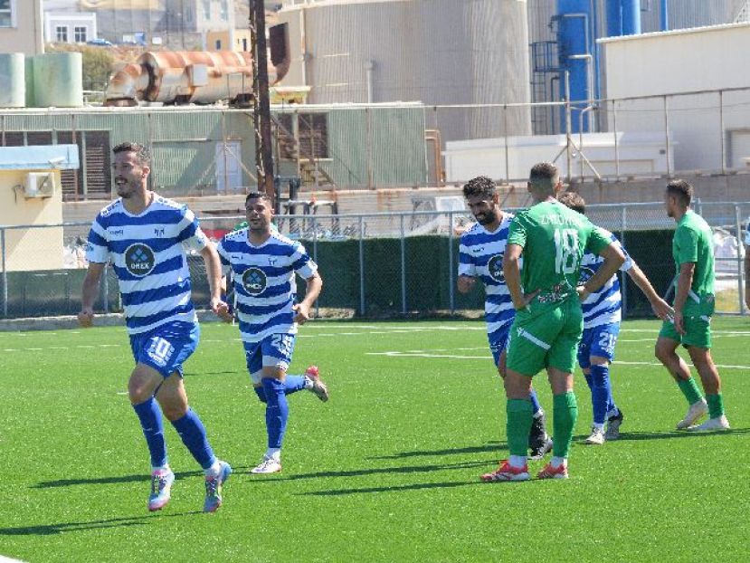 Καρέ αποδεσμεύσεων στη Σύρο