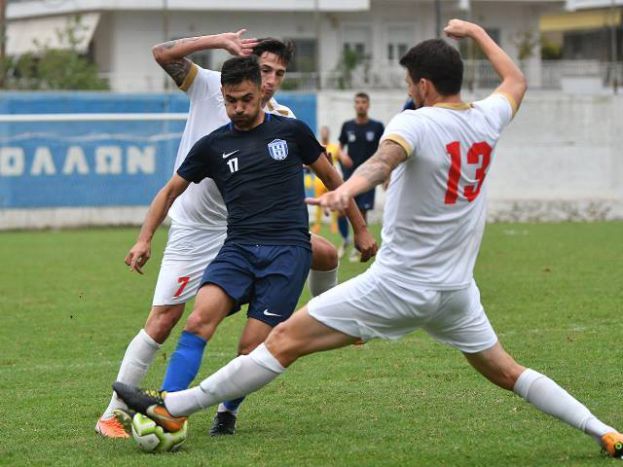 Ελλείψεις και νέα πρόσωπα