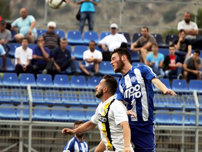 Θλάση ο Παπατζίκος