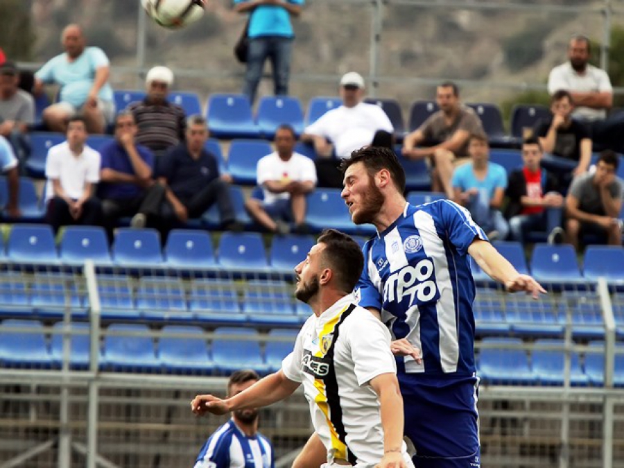 Θλάση ο Παπατζίκος