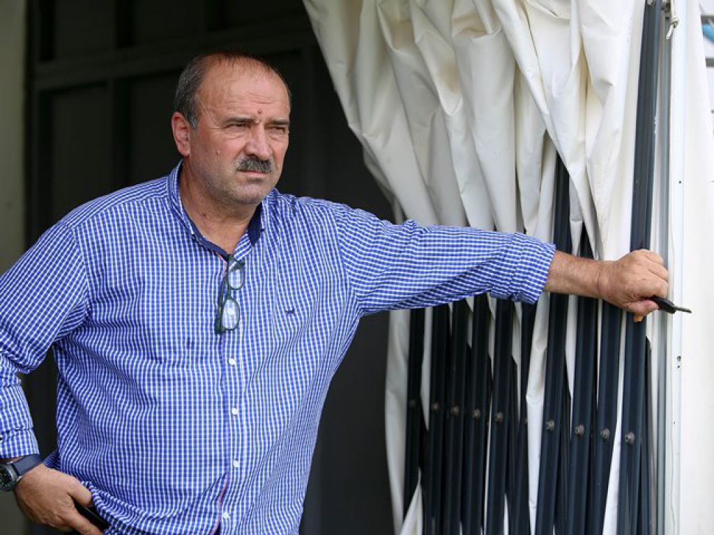 Απειλή αφαίρεσης για ΑΟΧ