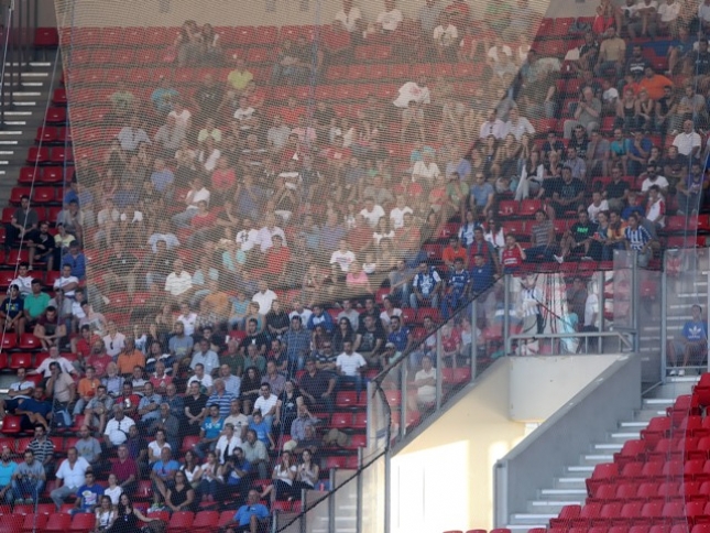 Εξέδρα στο Καραϊσκάκη ο Φωκικός