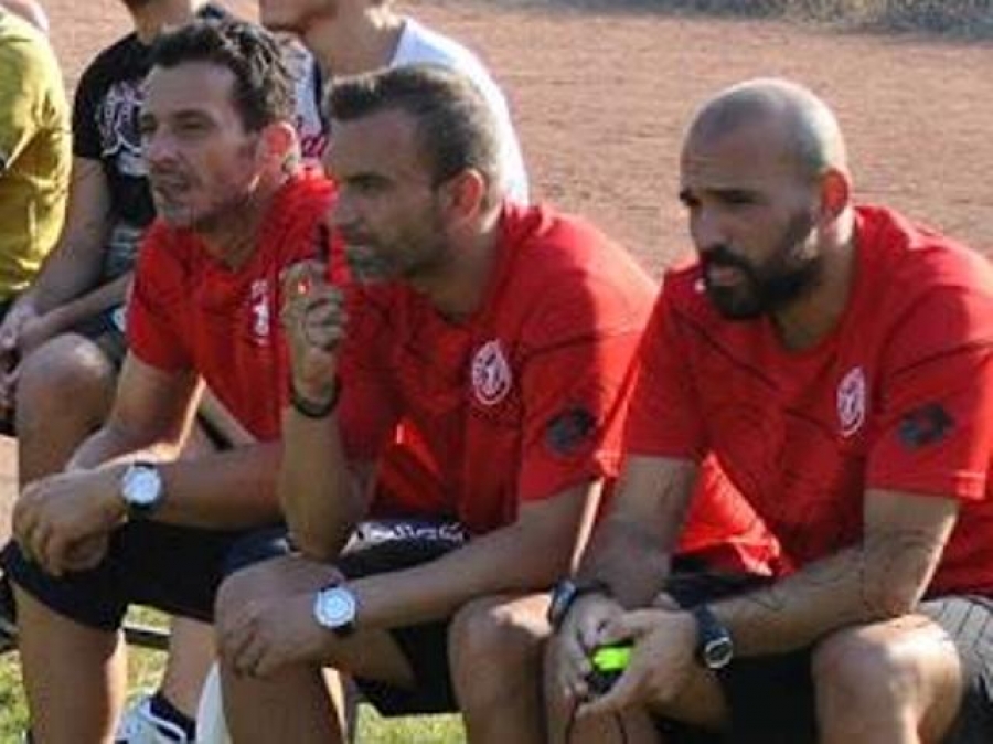 Συνεχίζει με Ρόκα!