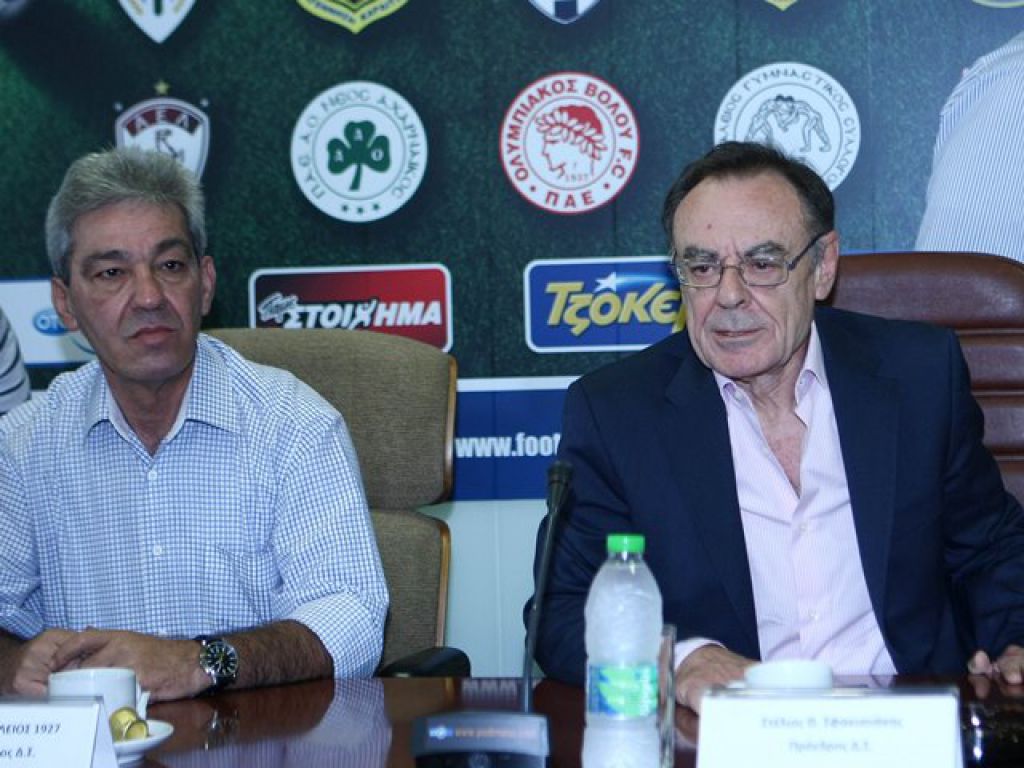 Έγινε της… μομφής