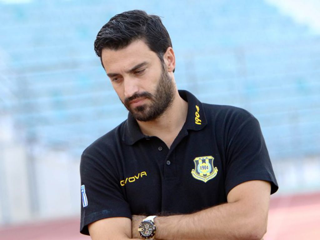 Τρία φιλικά για την Αναγέννηση