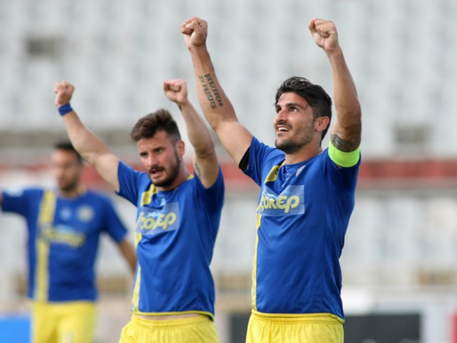 Δεύτερη σεζόν χωρίς άδεια