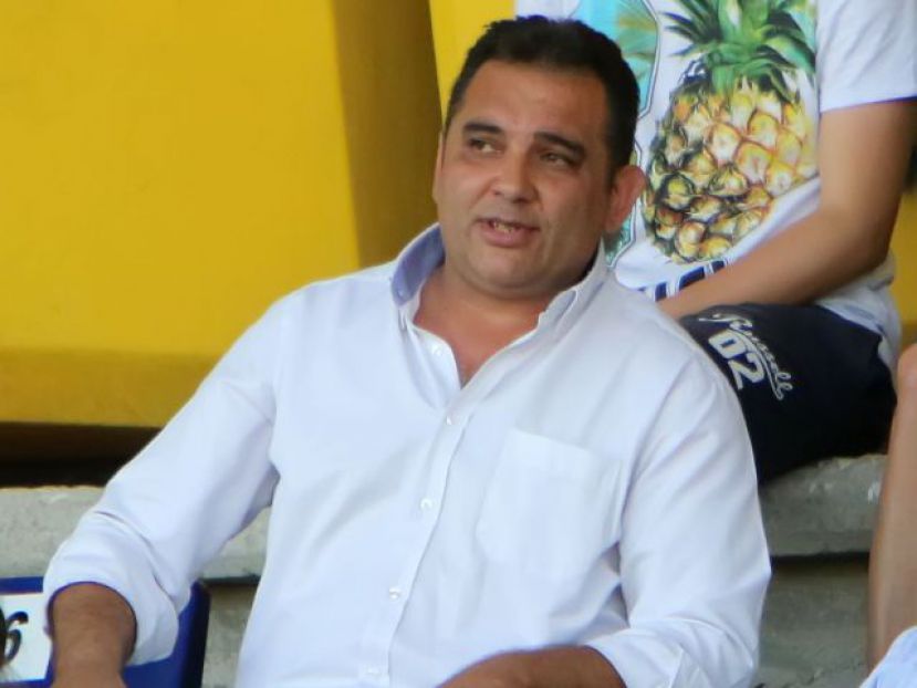 «Καμπάνα» σε Μπούρμπο
