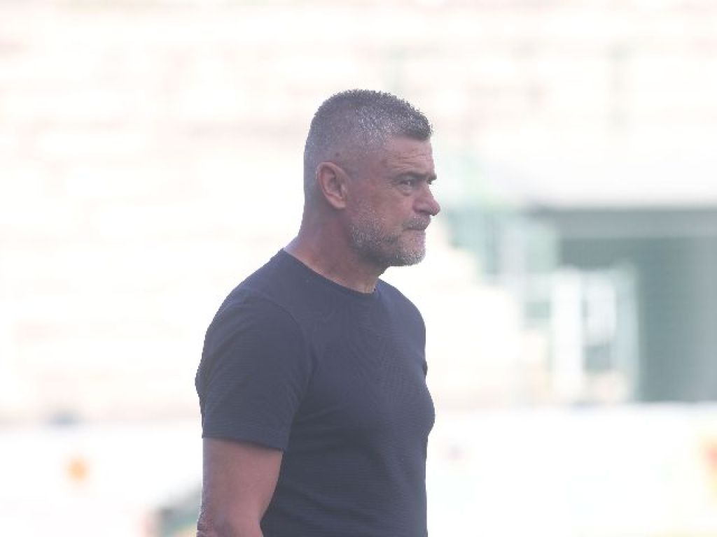 Έδιωξε Δερμιτζάκη η ΑΕΛ!
