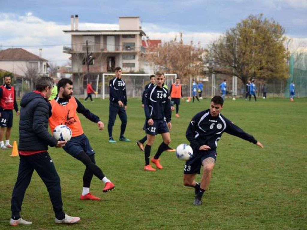Εκτός Τσιάρας, Τζόκιτς