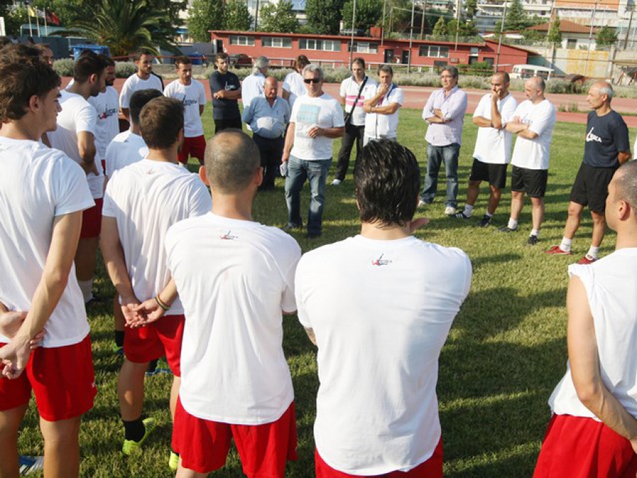 «Έχω πουλήσει σπίτια και μαγαζιά»
