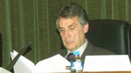 Φάκος: «Γης μαδιάμ η χώρα»