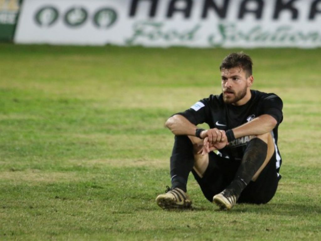 Συγγνώμη από Νάστο