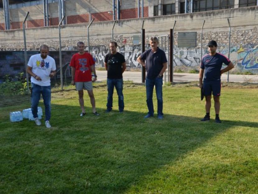 Με Ντόστανιτς, Νεμπεγλέρα