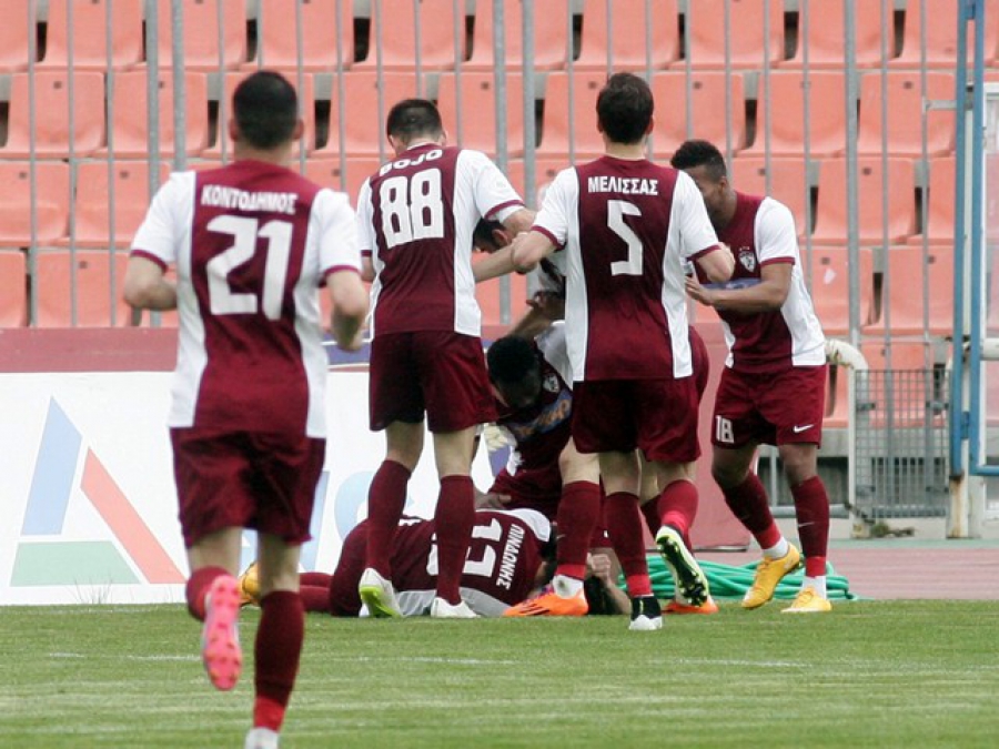 Μπαλατσούκας: «Νίκες σε όλα τα ματς»