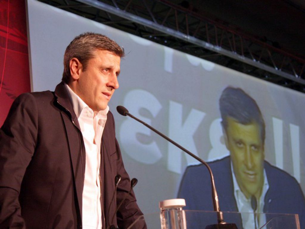 Πηλαδάκης: «Κοροϊδεύει κόσμο ο Πλεξίδας»