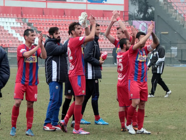 Στον Βόλο Χαραλαμπίδης, Τσιτσιμπής