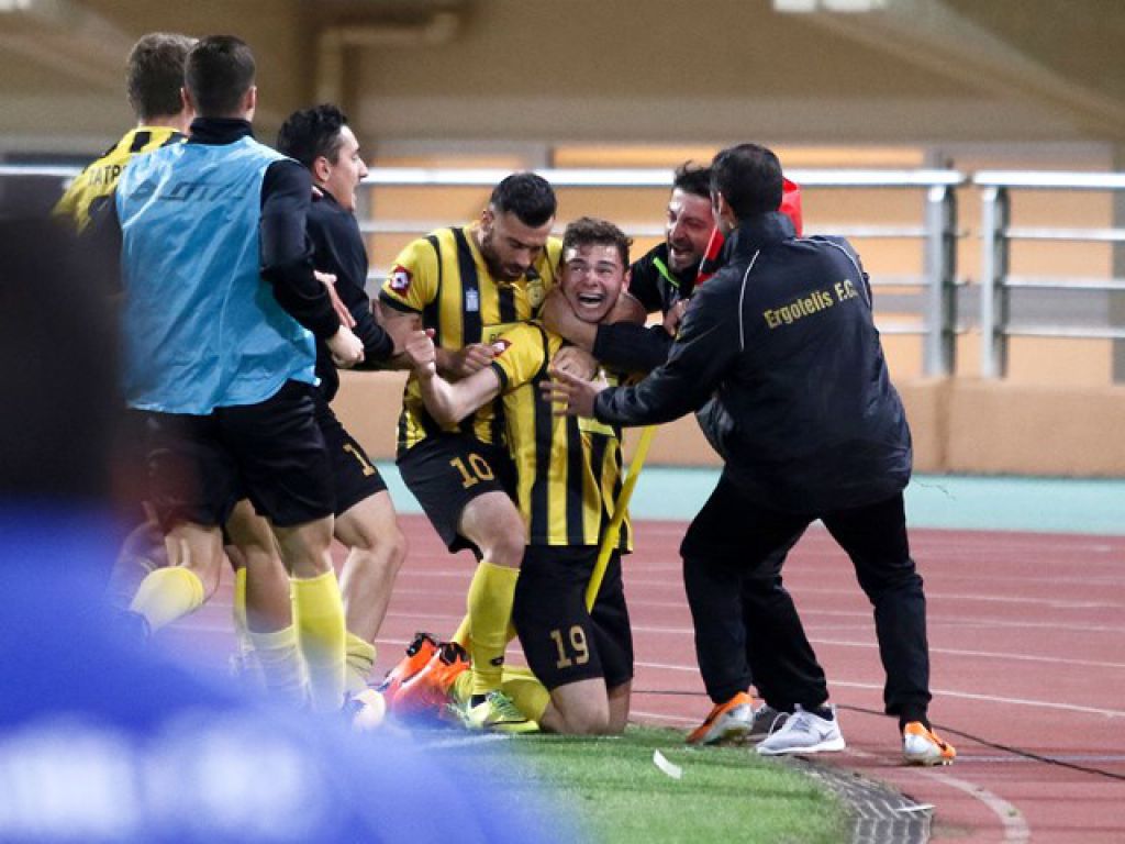 Κάιπερς: «Κάτι διαφορετικό…»