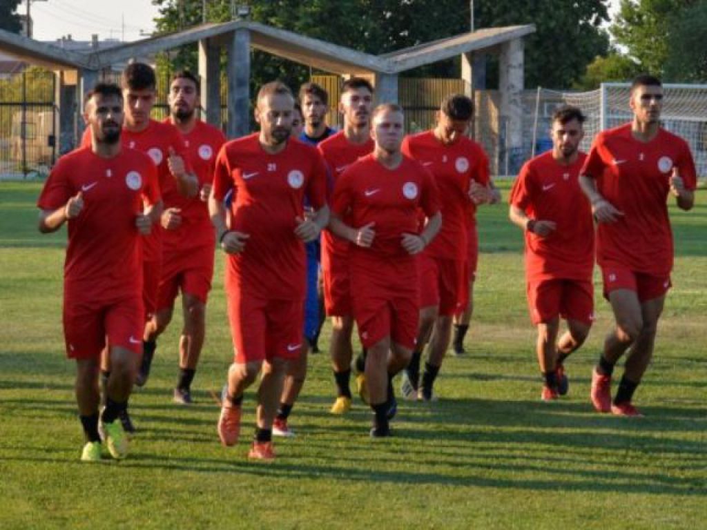 Τέλος τρεις από Ολυμπιακό Βόλου