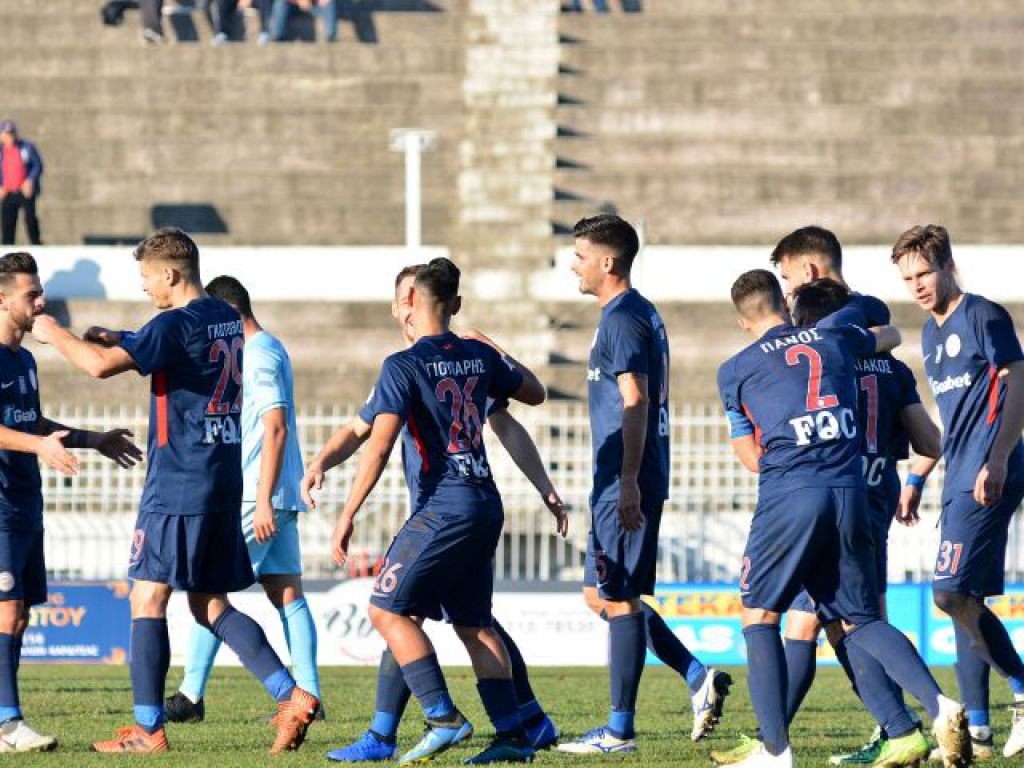 Ξέσπασε και ξεκόλλησε ο ΑΟΤ