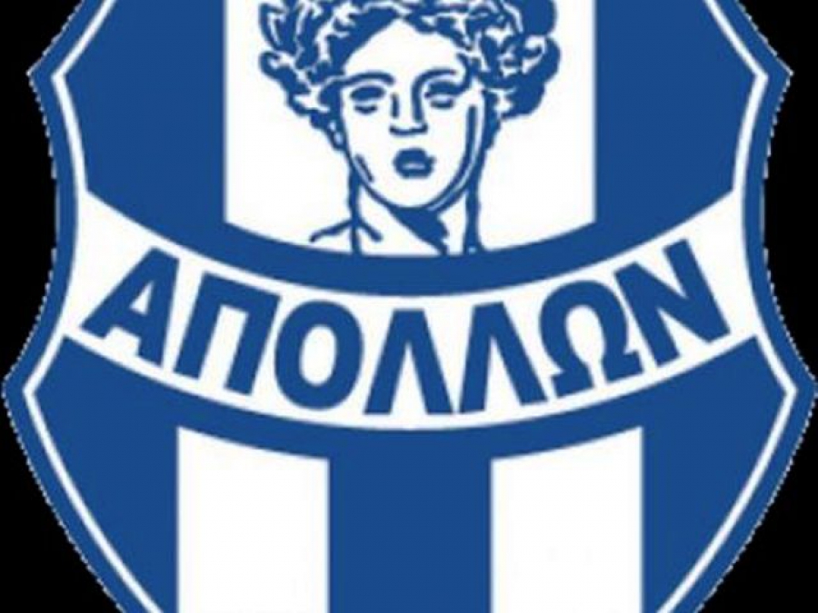 Επισημοποίησε τρία «διαζύγια»