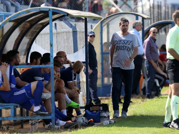 Δεσμεύεται μία 12άδα