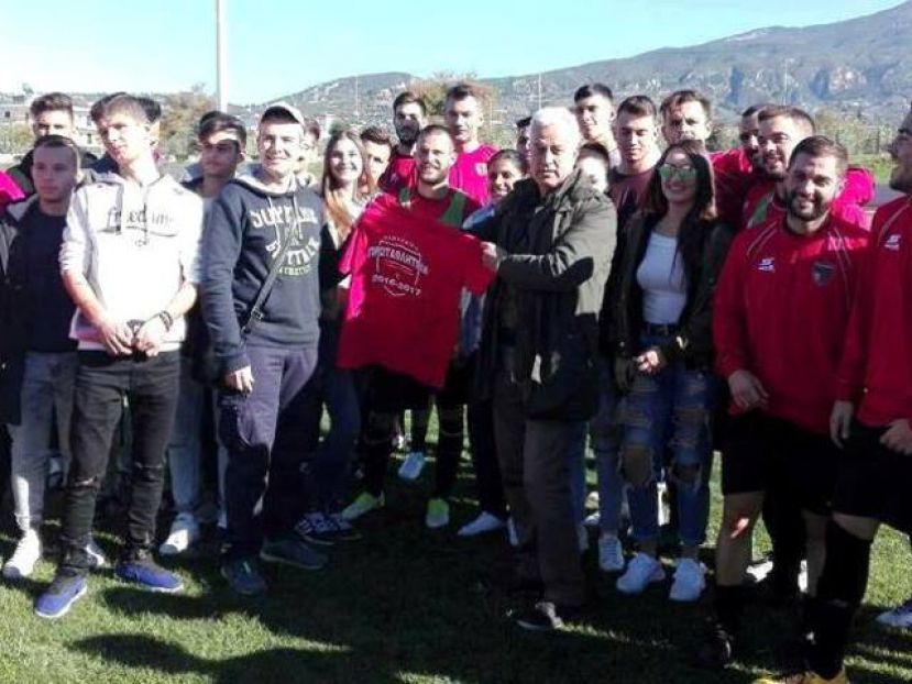 Προπόνηση με… μαθητές (photos)