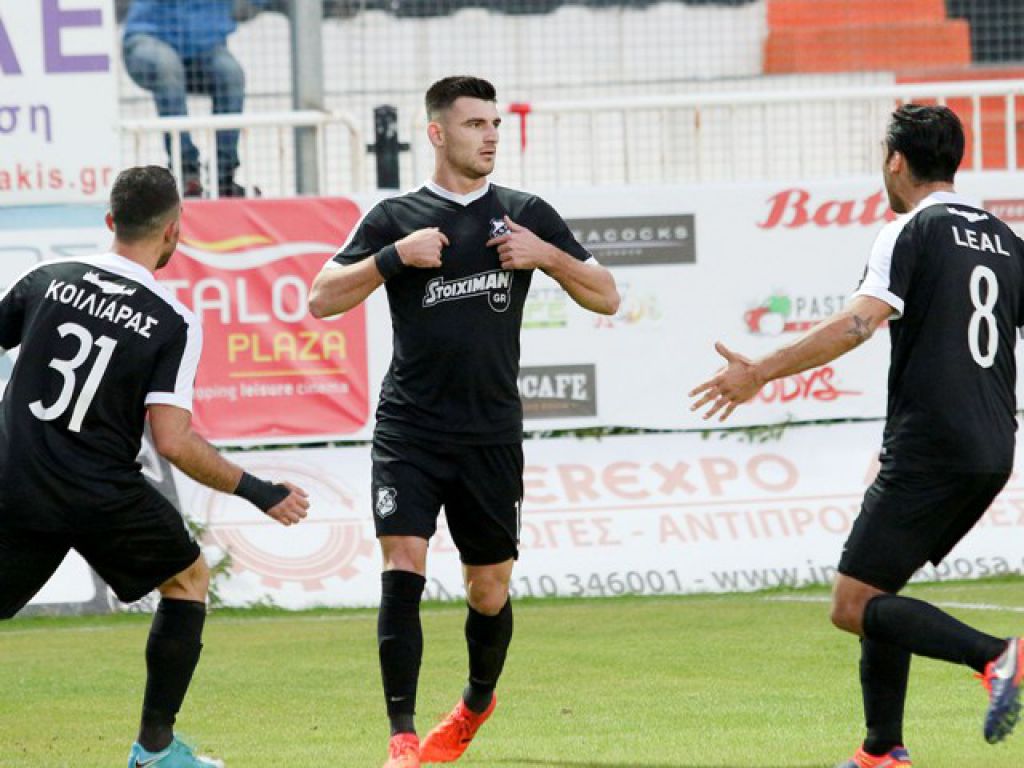 Μάνος… on fire!