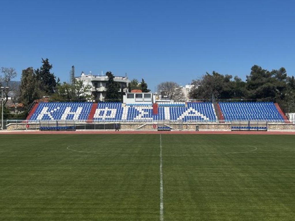 Τρεις αλλαγές εδρών στην SL2